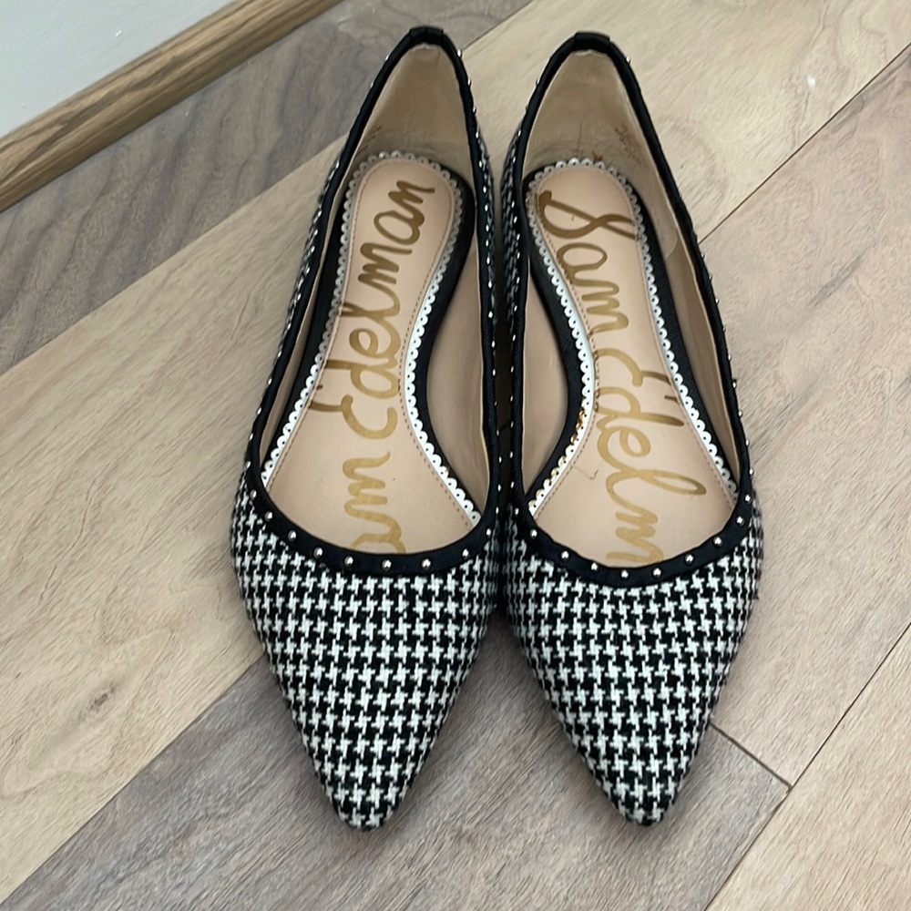 Black and white houndstooth Sam Edelman pointed toe flats with silver bead heads